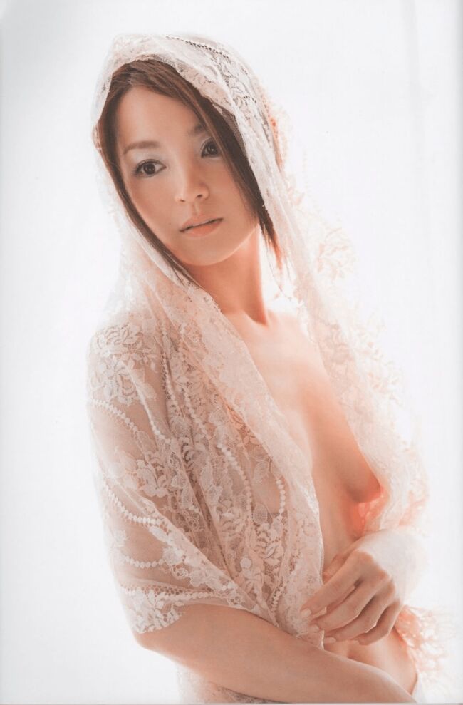 国仲涼子005