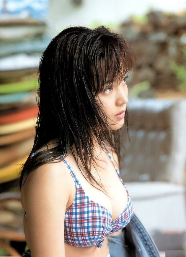 国仲涼子035