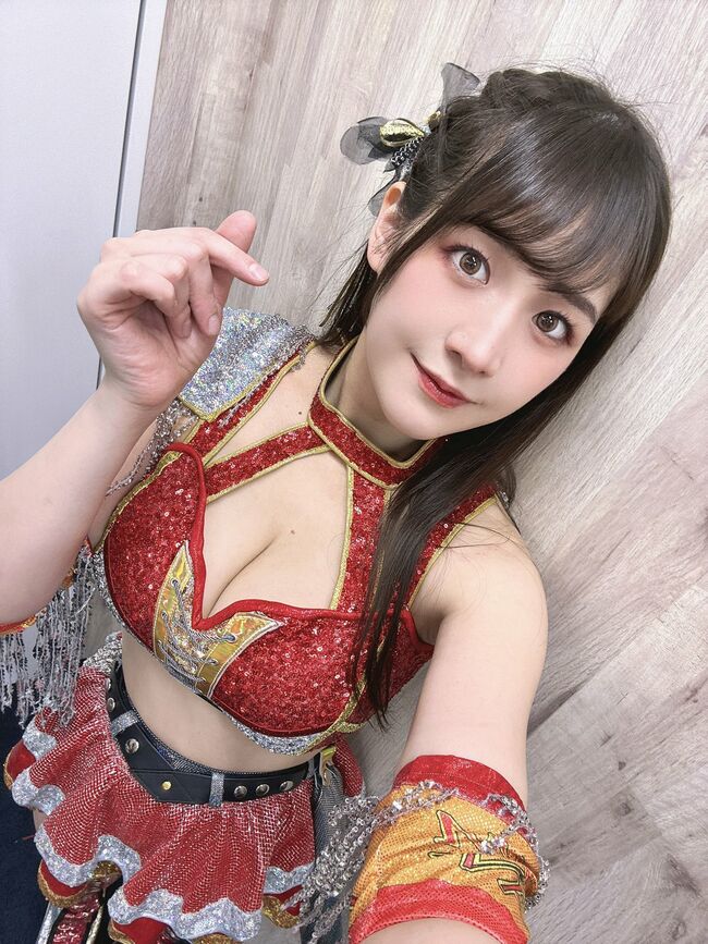 上原わかな040