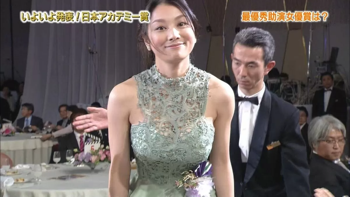 小池栄子210