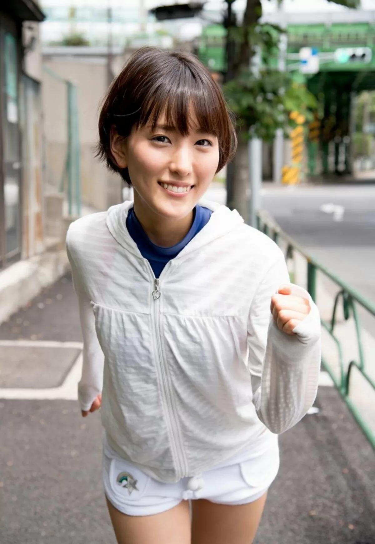 朝比奈祐未165