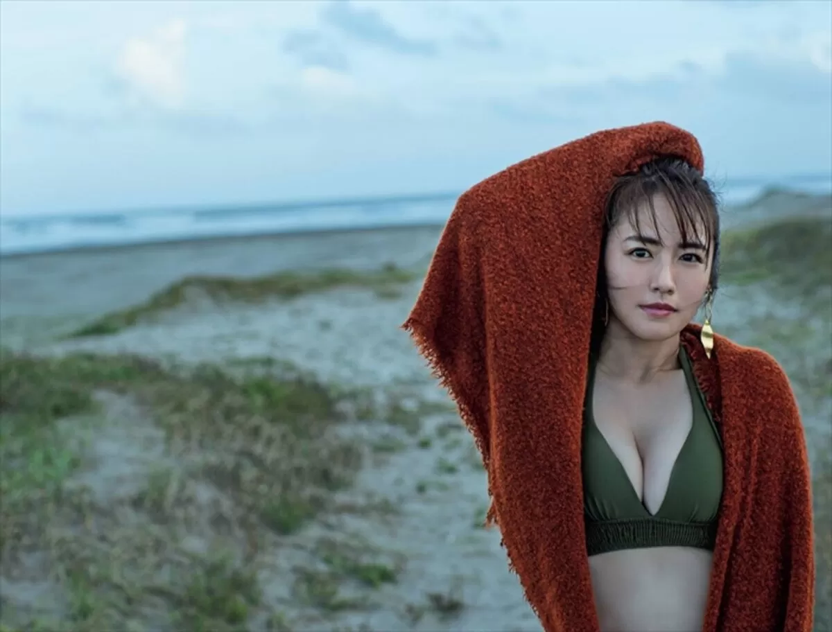 磯山さやか379