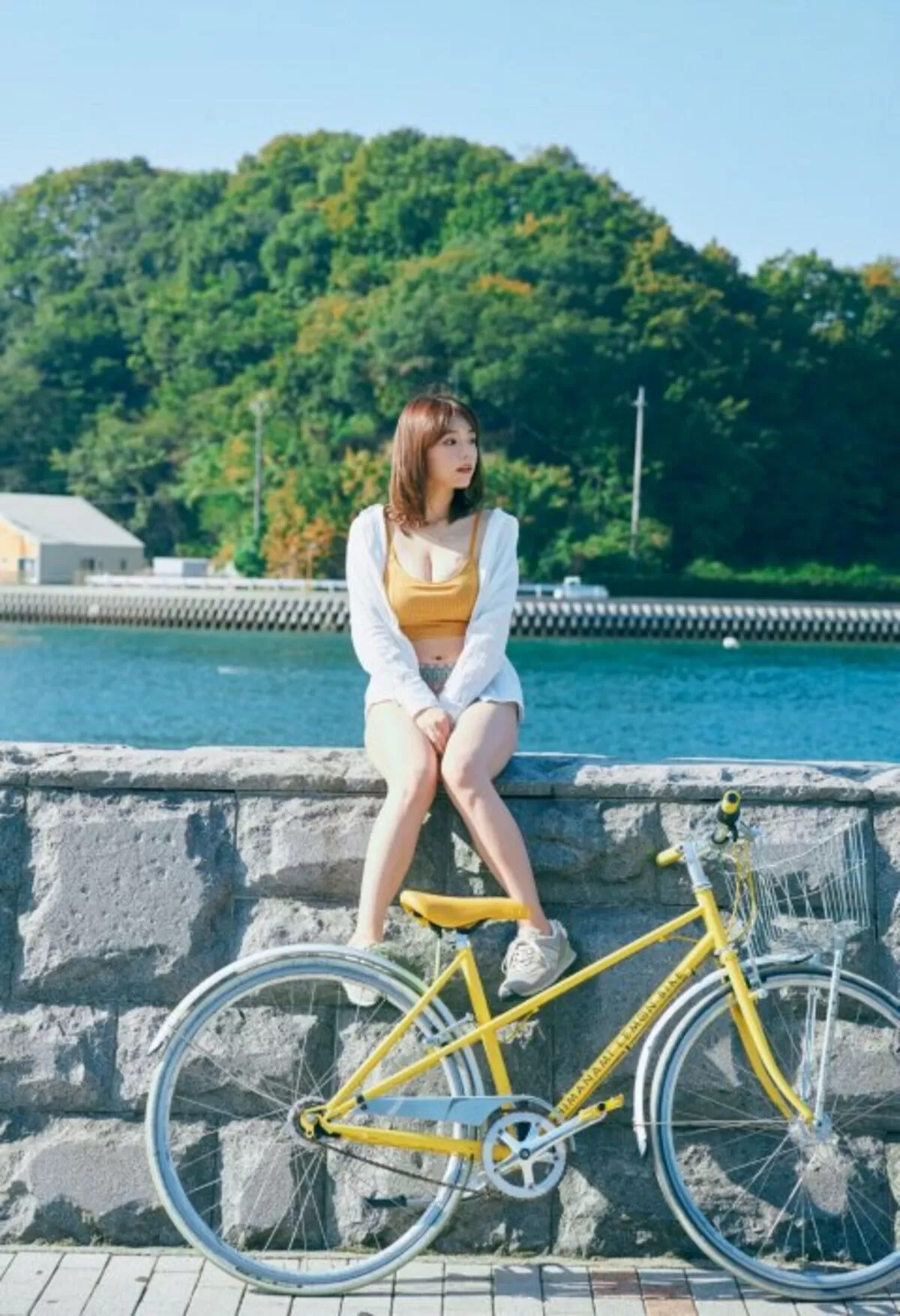 篠崎愛142