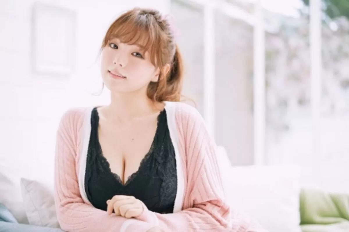 篠崎愛238