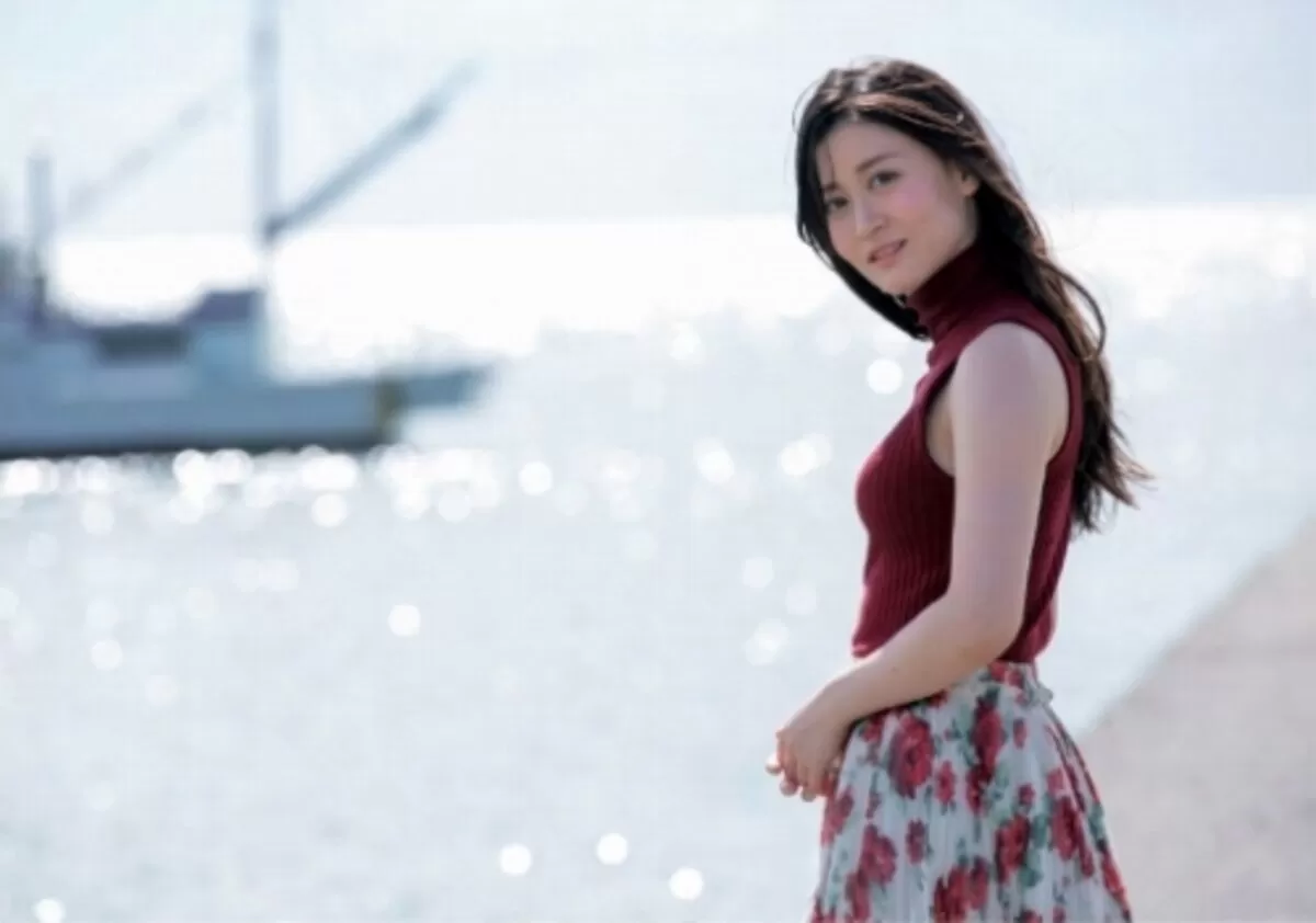上西恵022