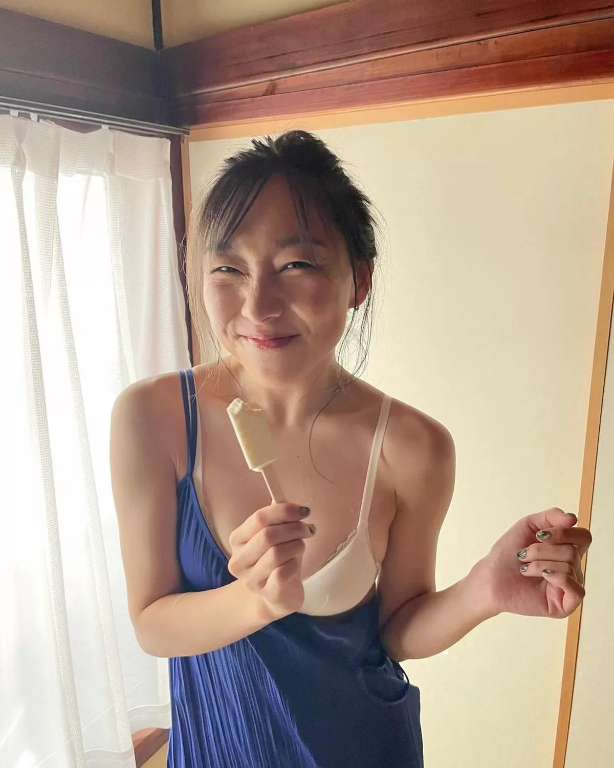 須田亜香里023