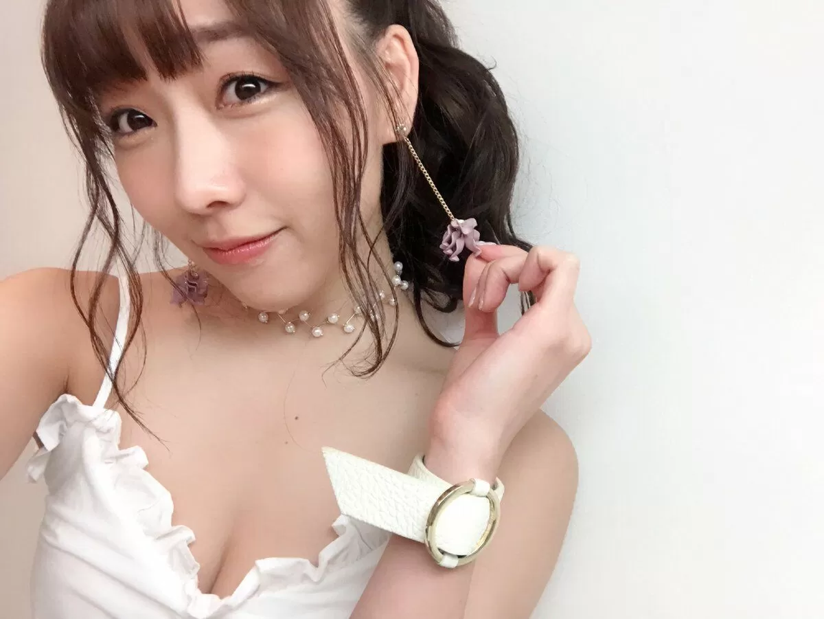 須田亜香里150