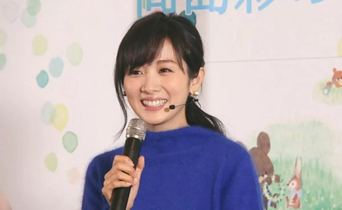 高島彩018