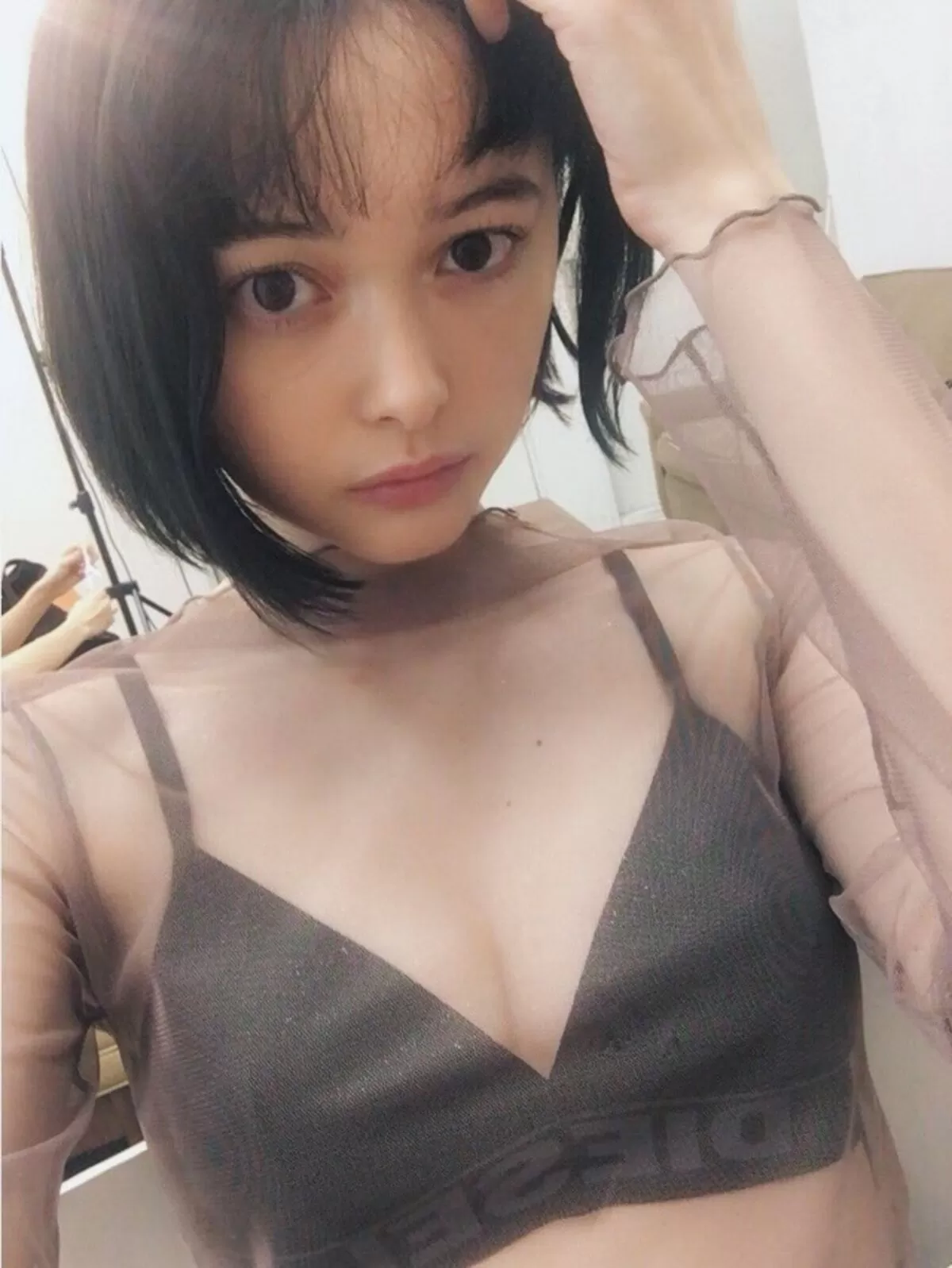 玉城ティナ054