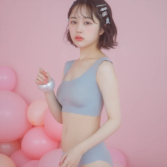 なえなの044