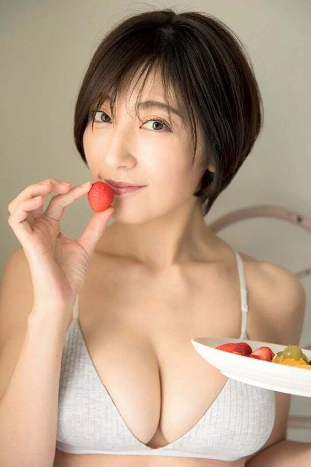 熊田曜子のおっぱい画像121