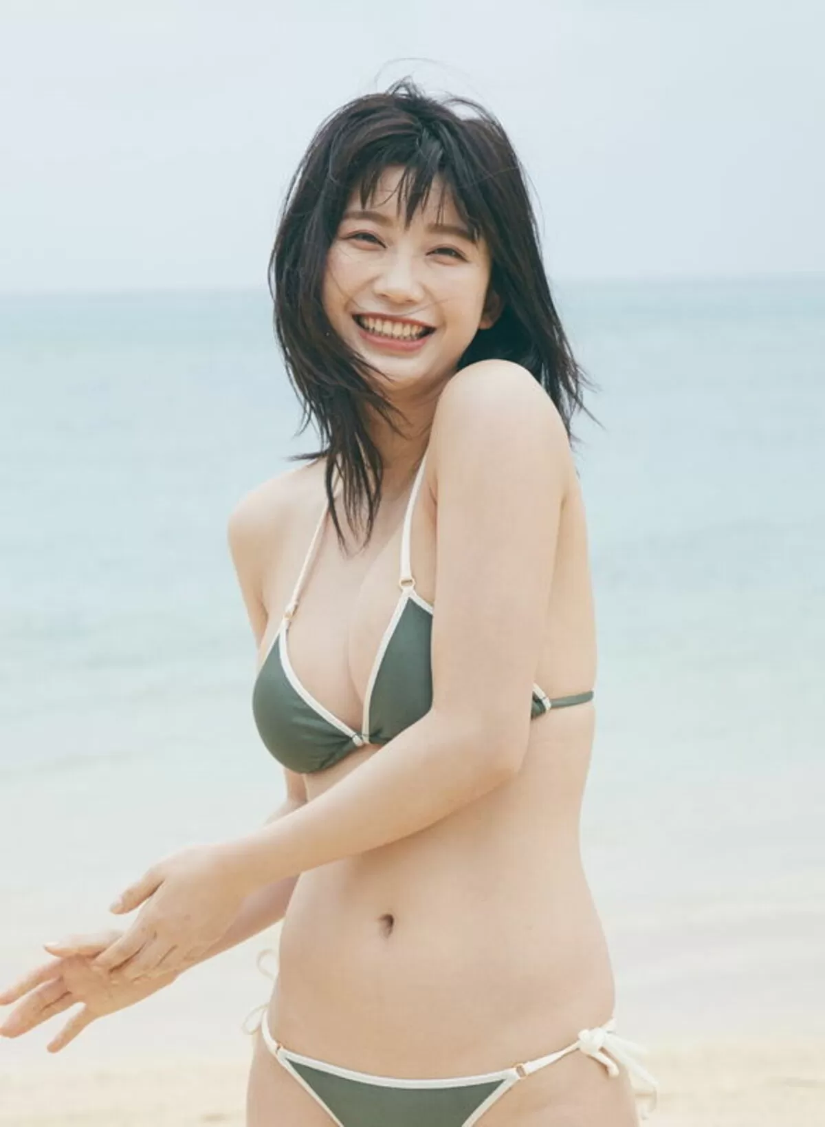 小倉優香のおっぱい画像096