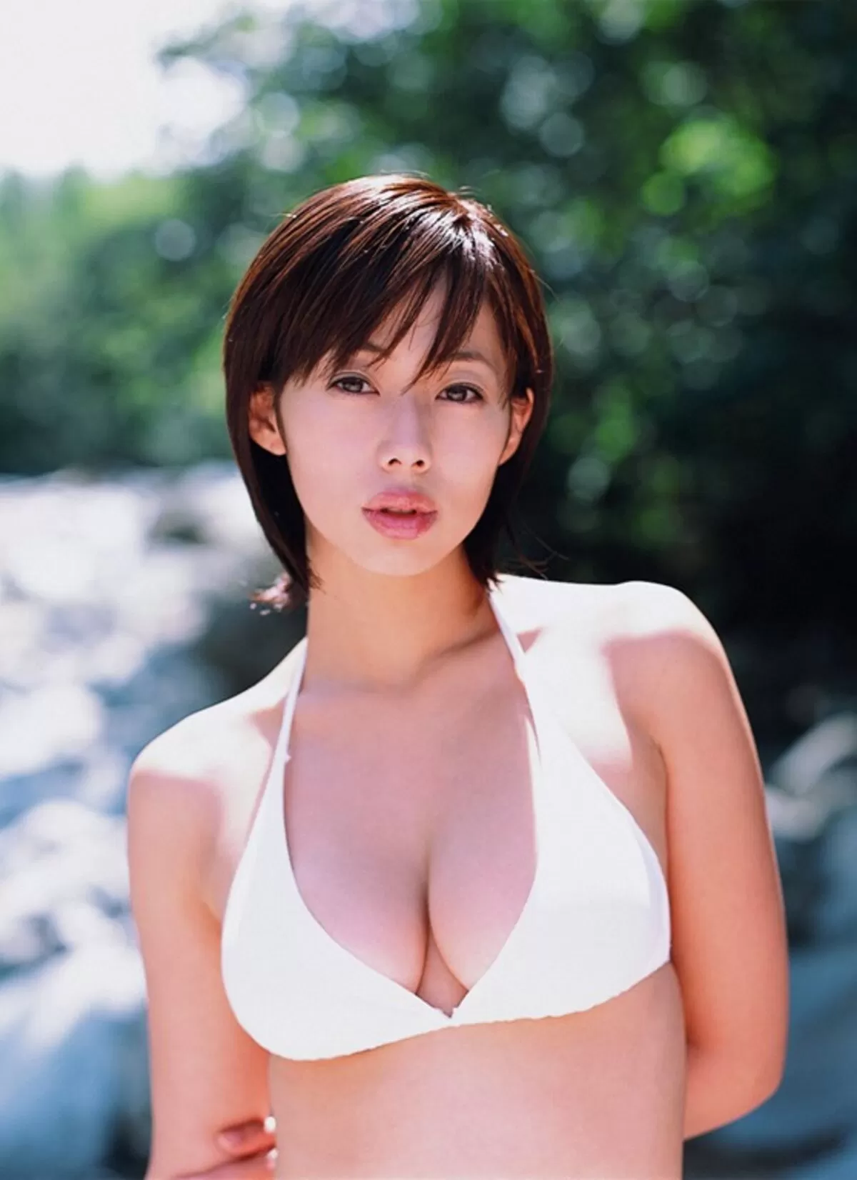 井上和香のおっぱい画像059