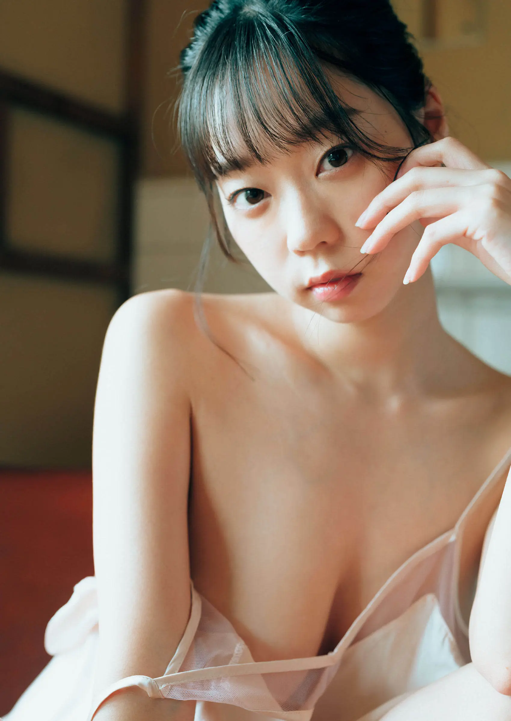 青山ひかるのおっぱい画像043