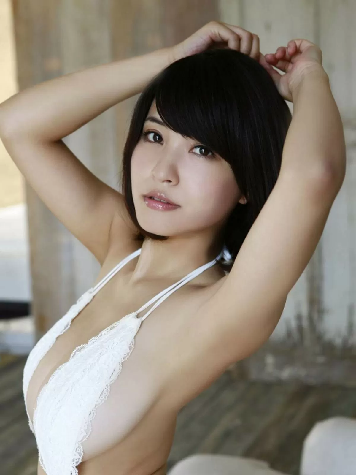 岸明日香のおっぱい画像239