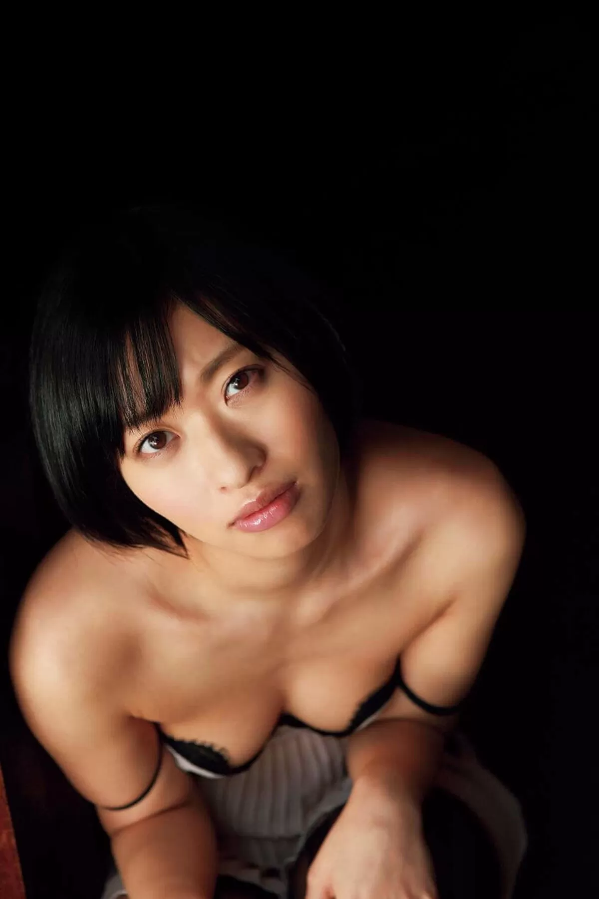 倉持由香のおっぱい画像052