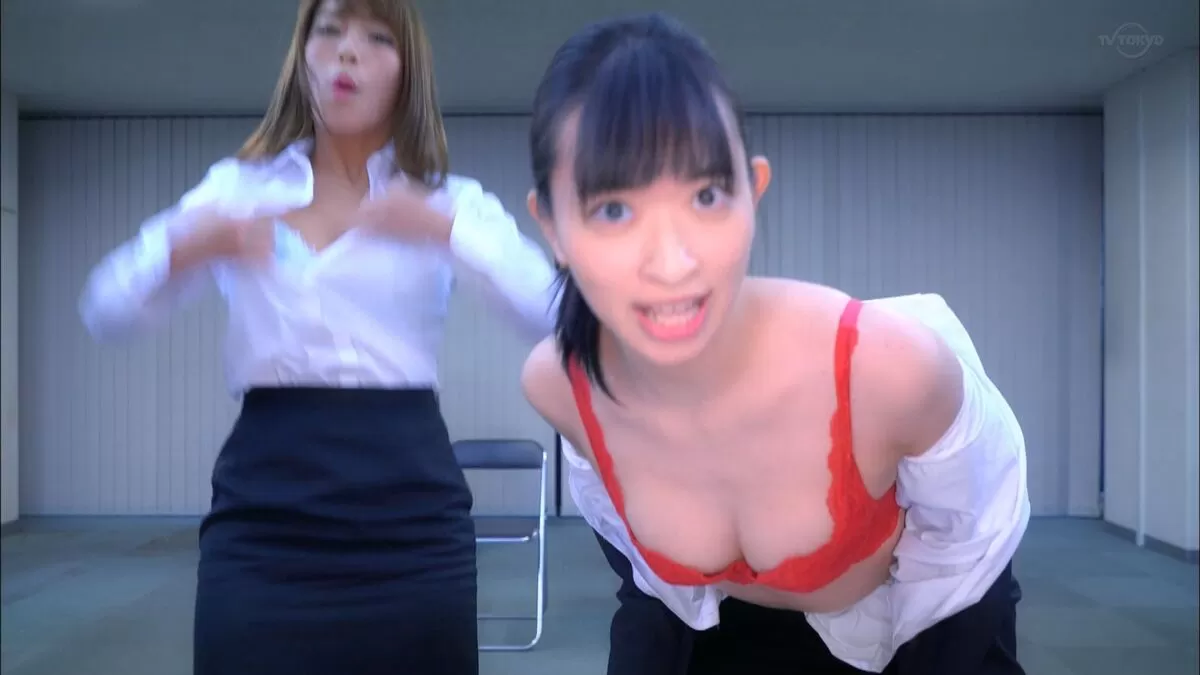 倉持由香のおっぱい画像085