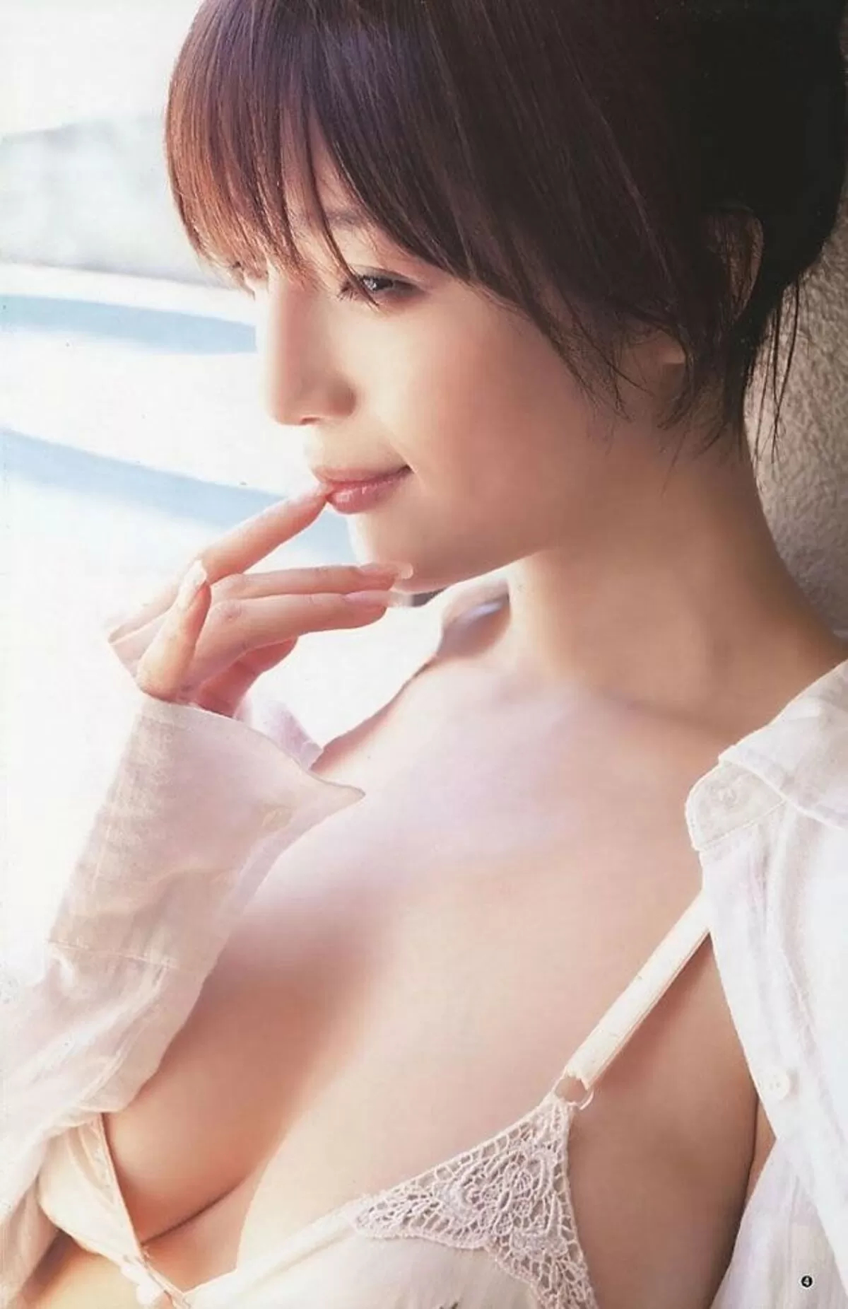 森下悠里のおっぱい画像092