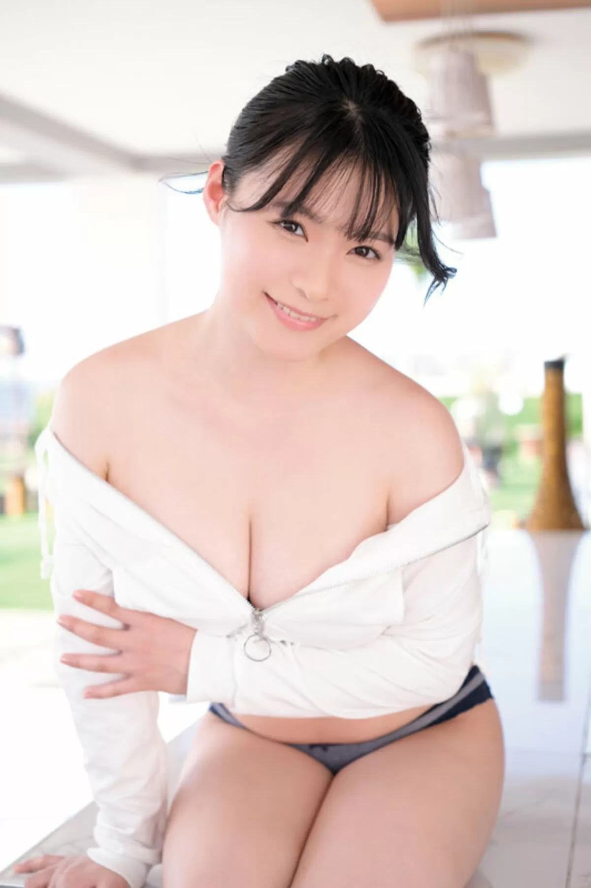 星名美津紀のおっぱい画像056