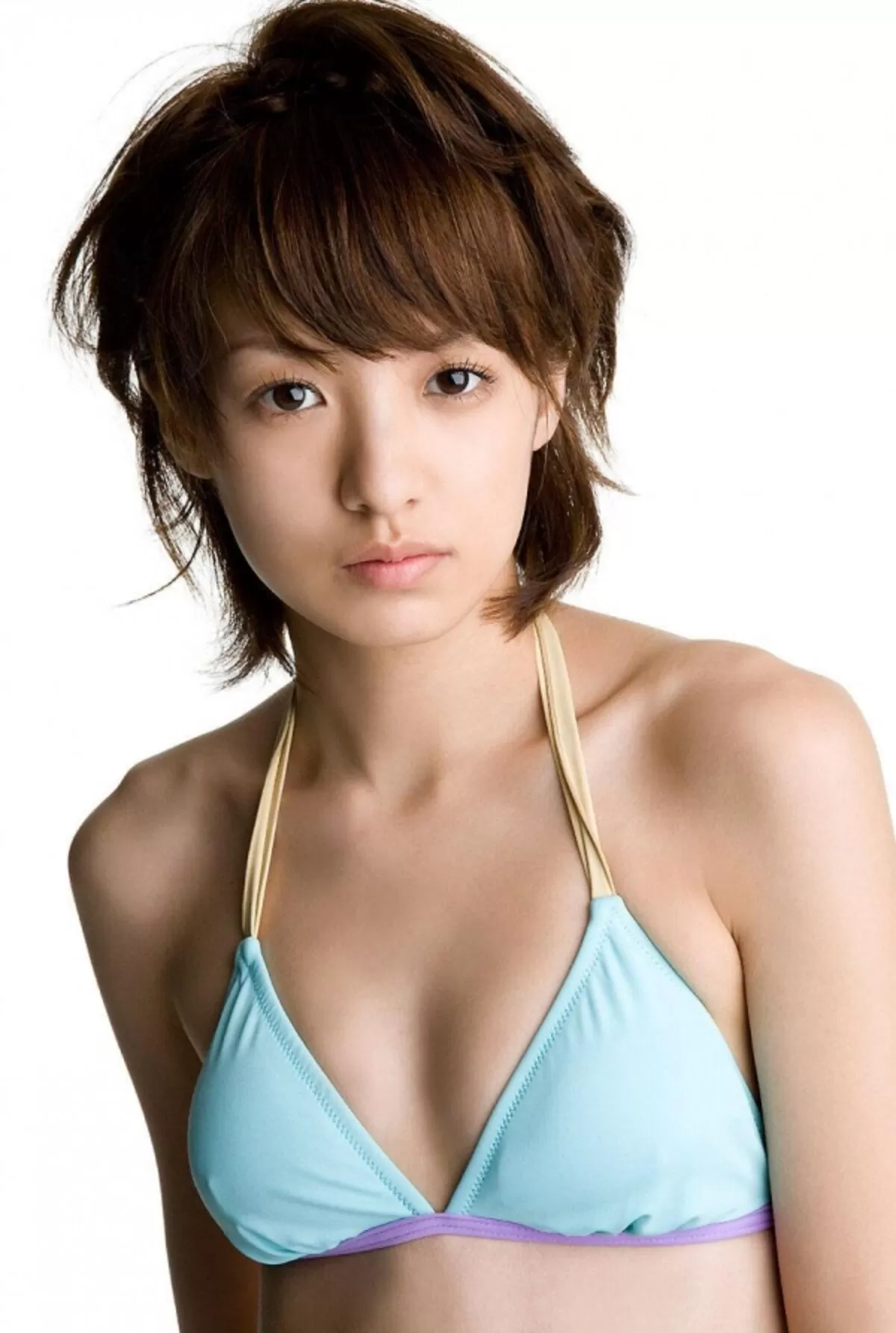 南明奈のおっぱい画像032