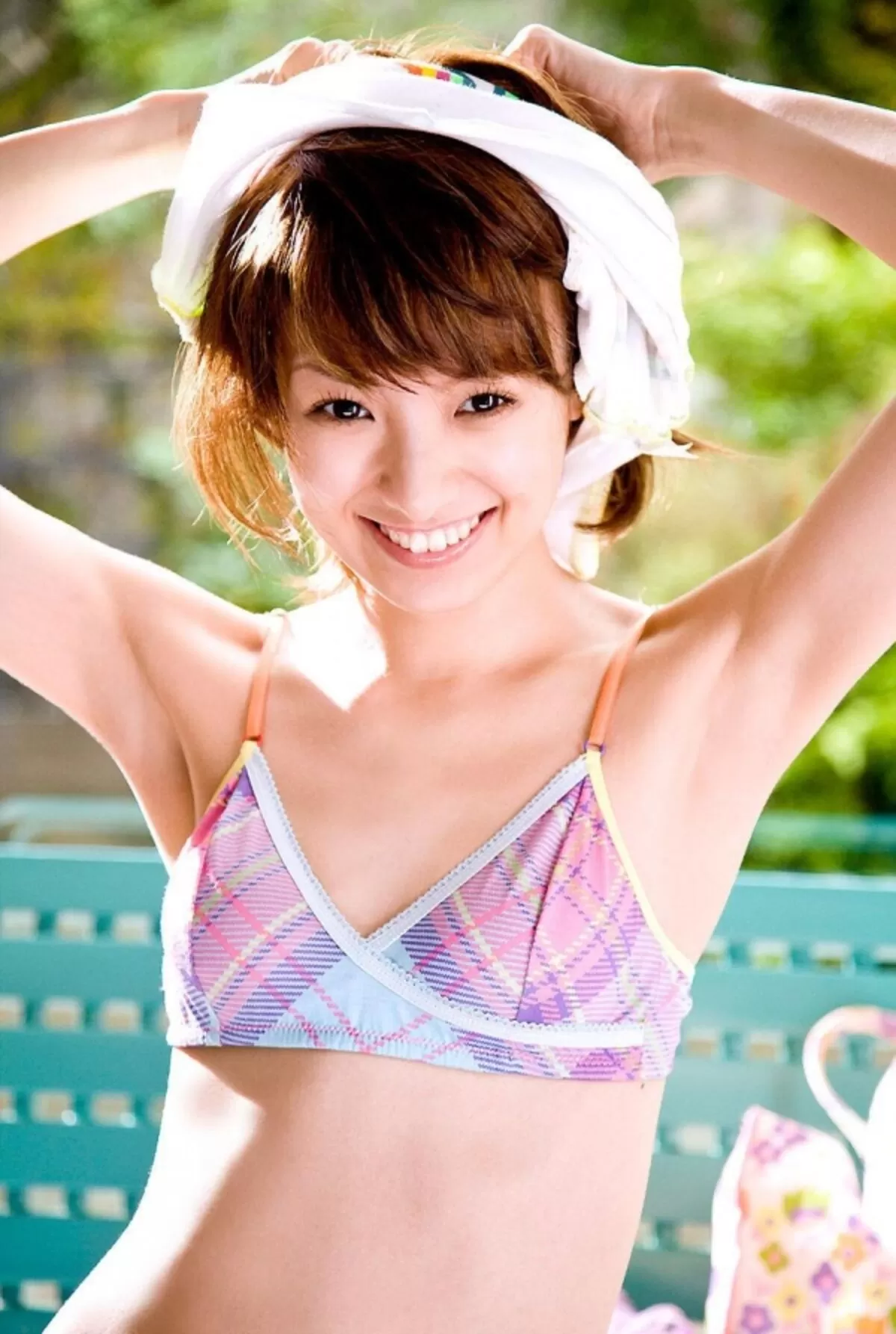 南明奈のおっぱい画像033