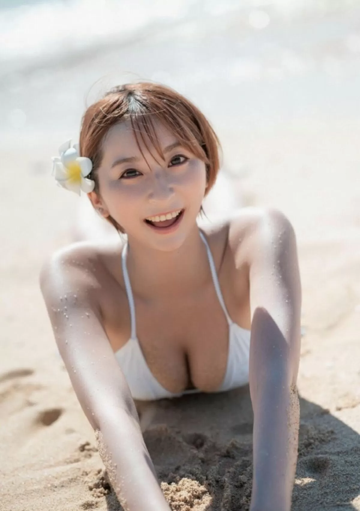 緒方咲のおっぱい画像041