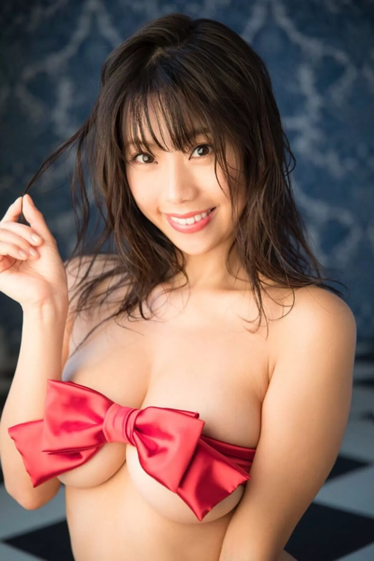 鈴木ふみ奈のおっぱい画像037