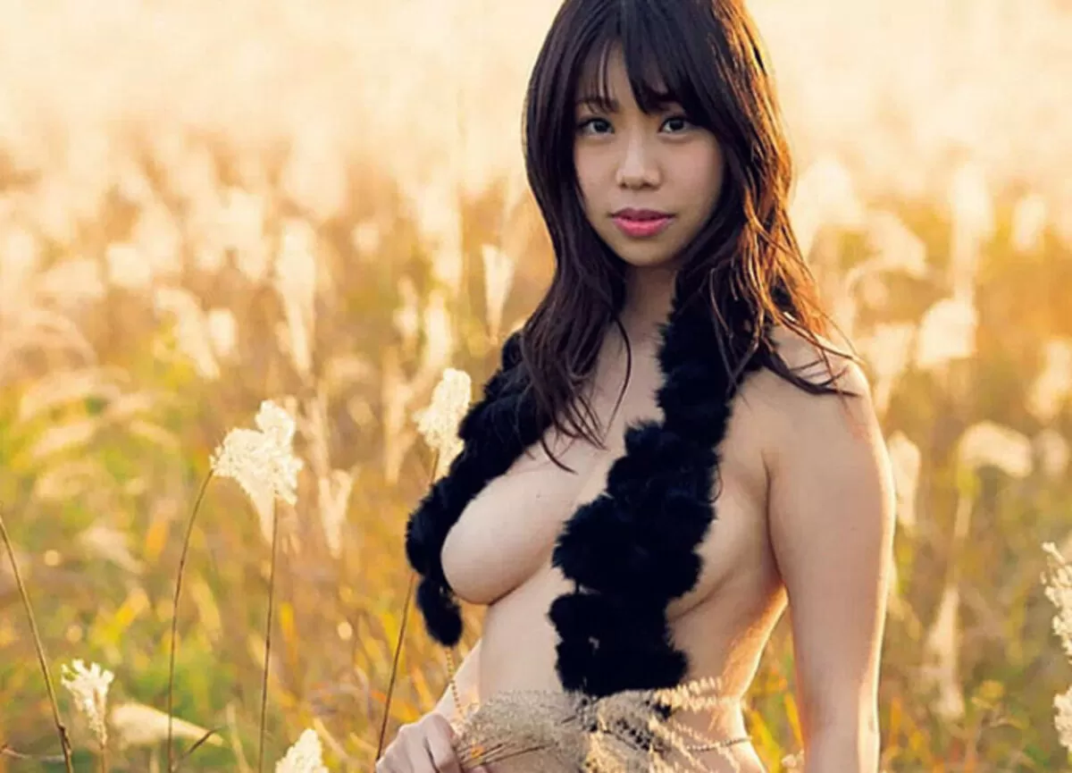 鈴木ふみ奈のおっぱい画像103