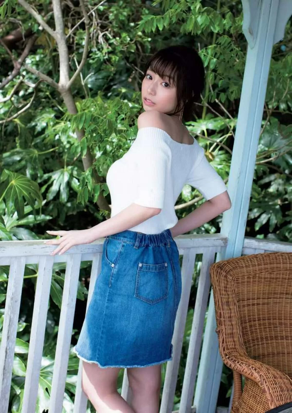 宇垣美里のおっぱい画像015