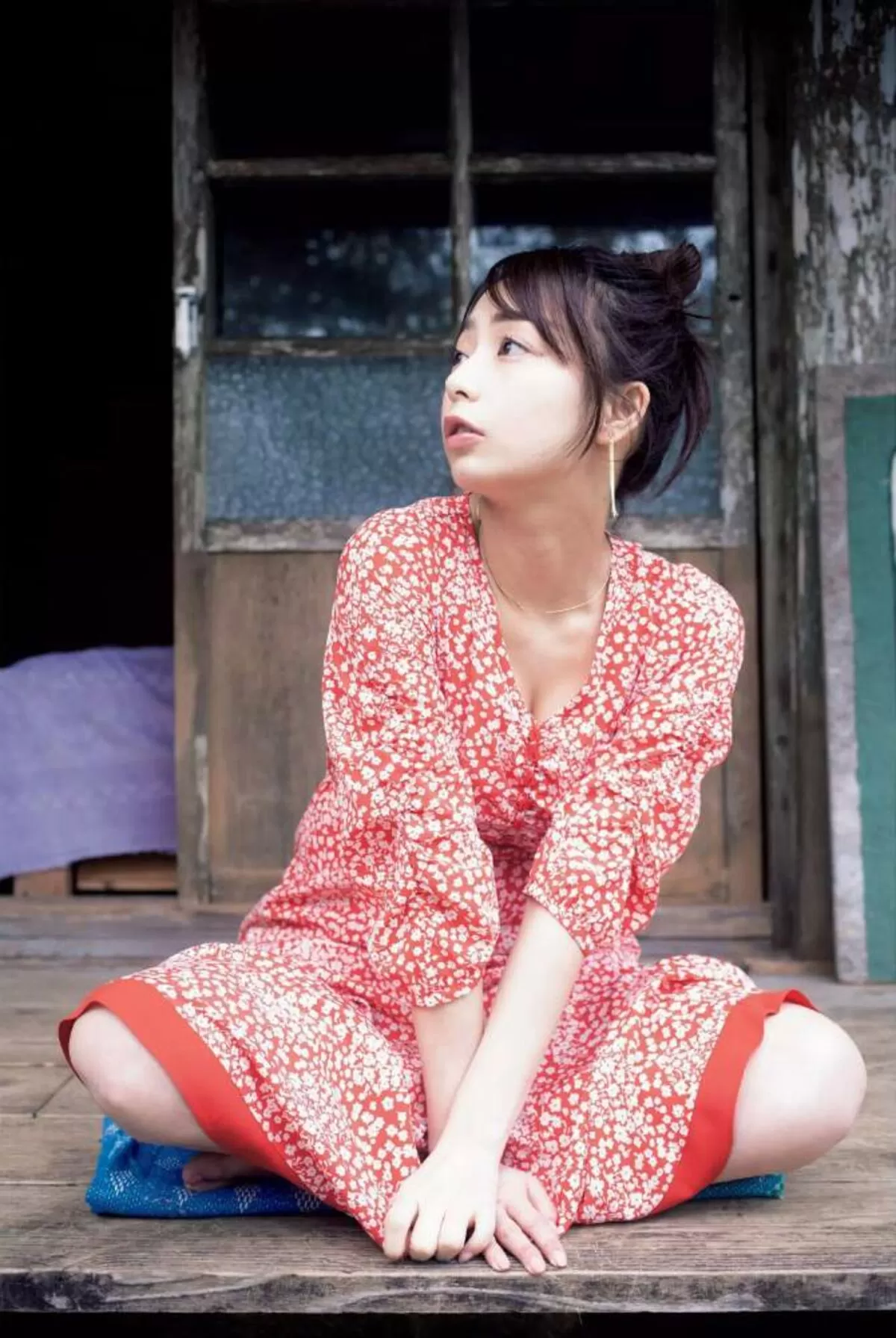 宇垣美里のおっぱい画像018