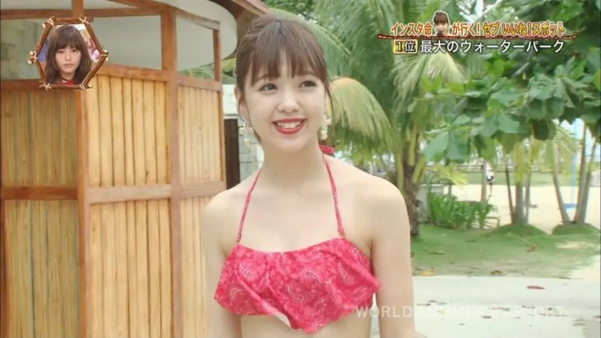 藤田ニコルのおっぱい画像081