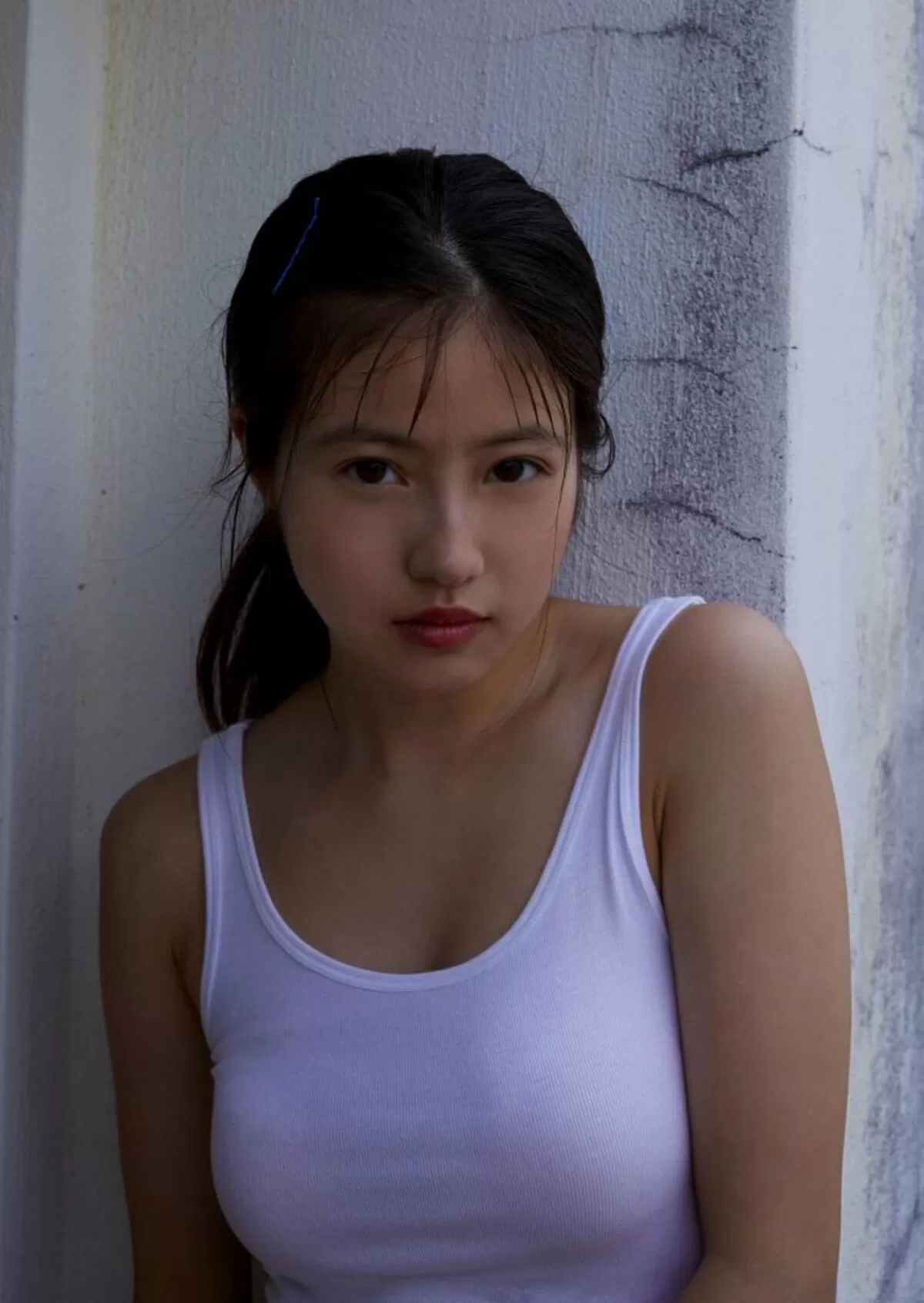 今田美桜のおっぱい画像083