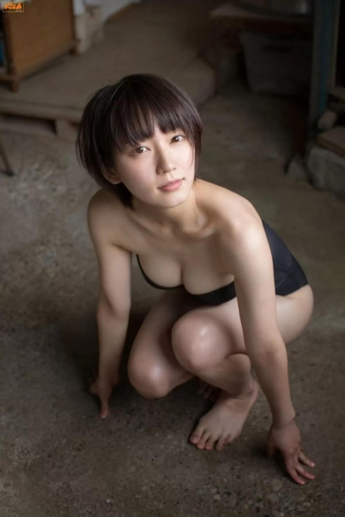 吉岡里帆のおっぱい画像057