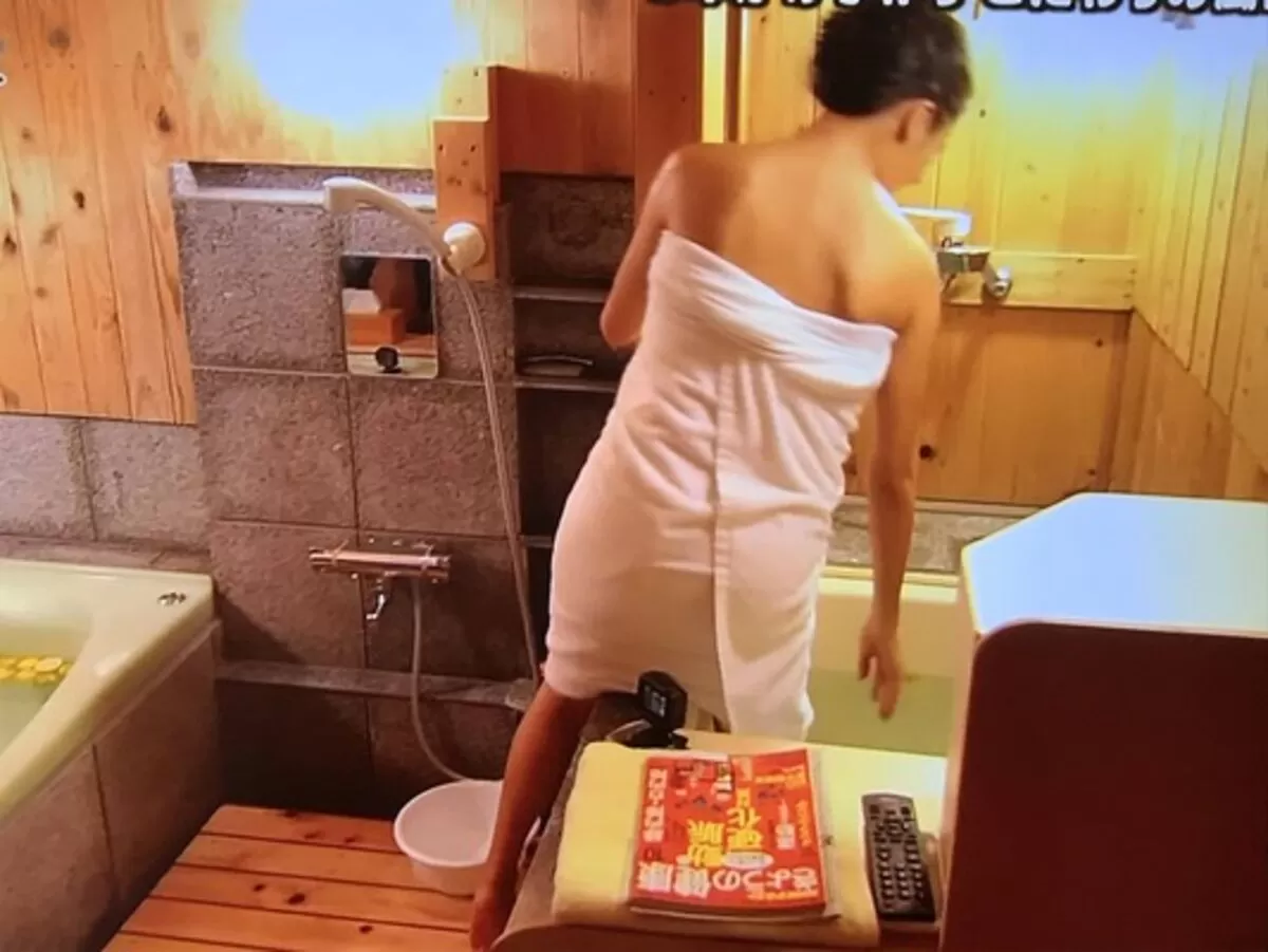 小島瑠璃子エロ画像076