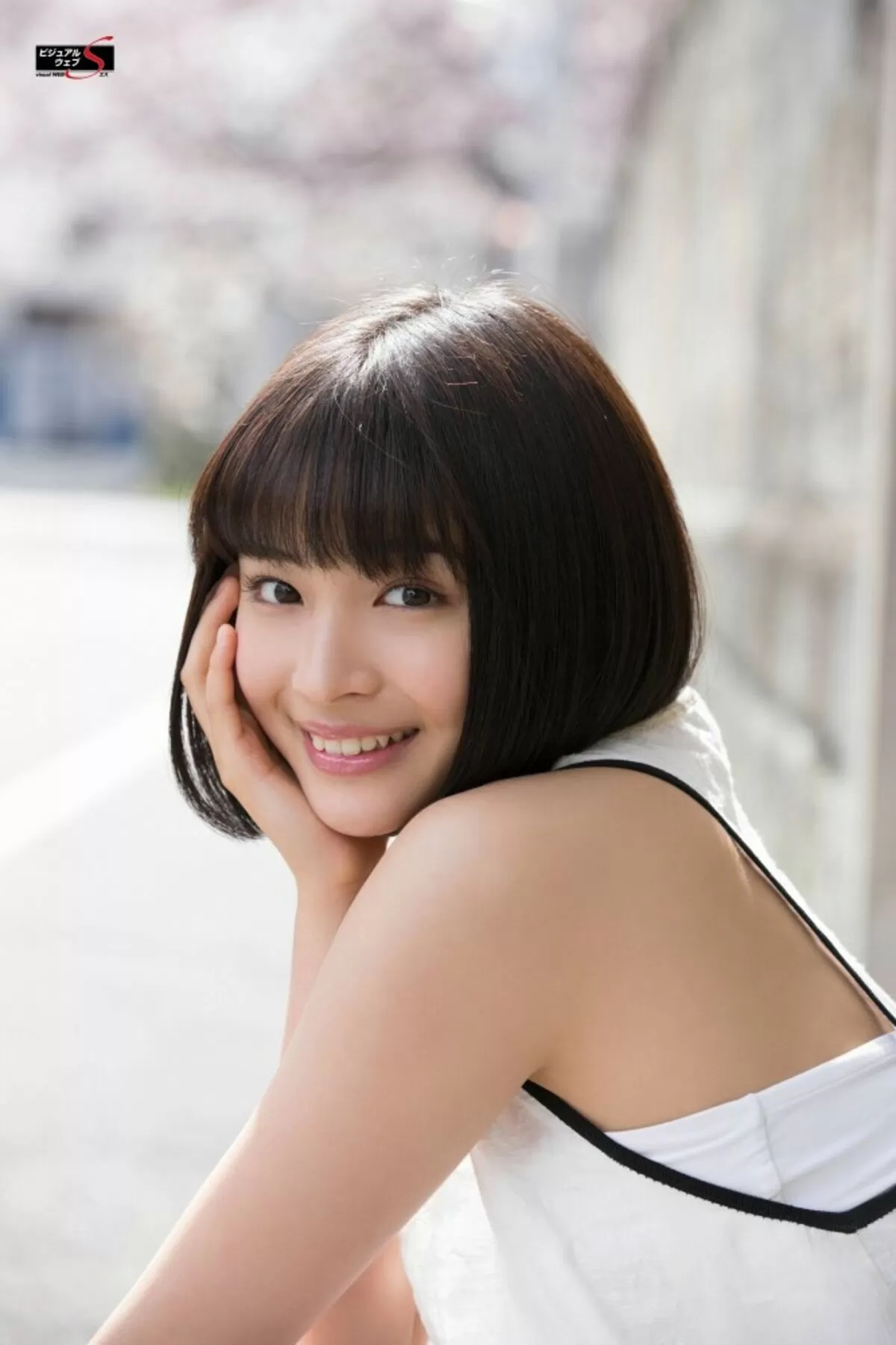 広瀬すずエロ画像100