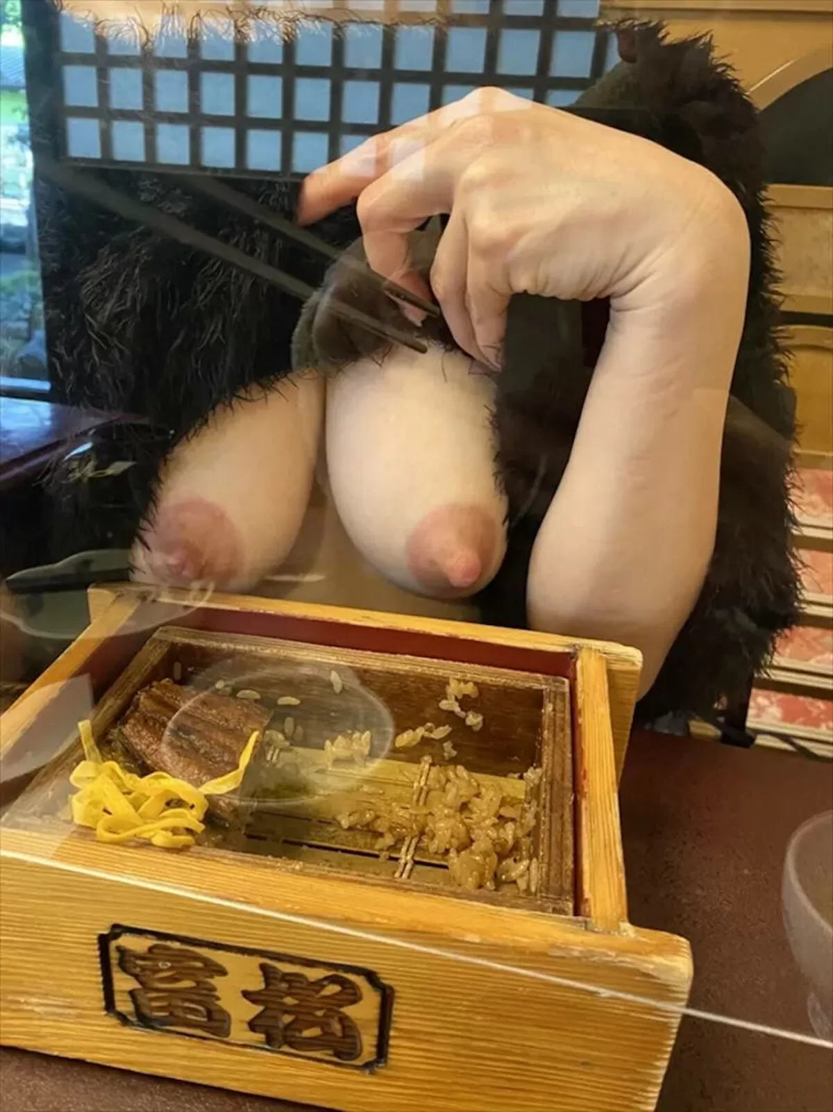 素人巨乳エロ画像034