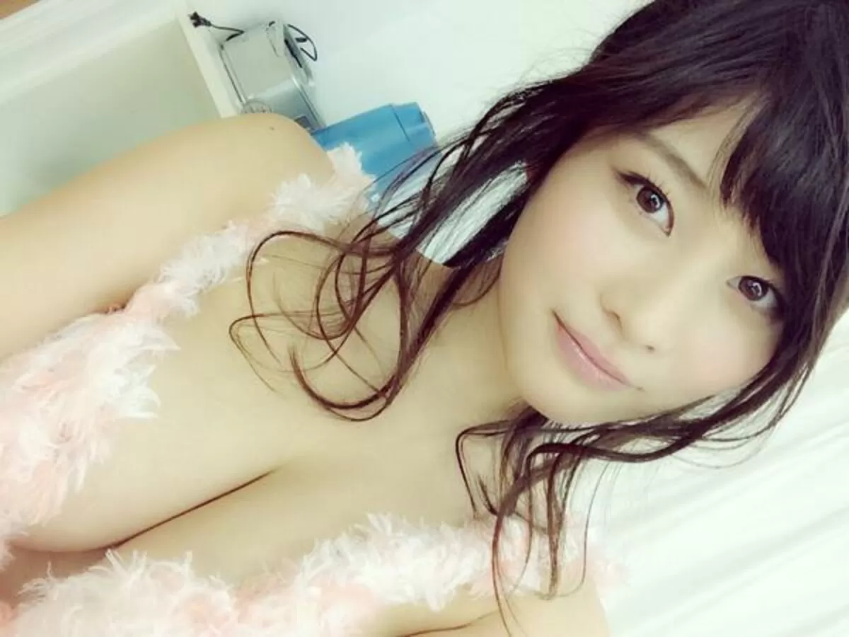 橘花凛のおっぱい画像057