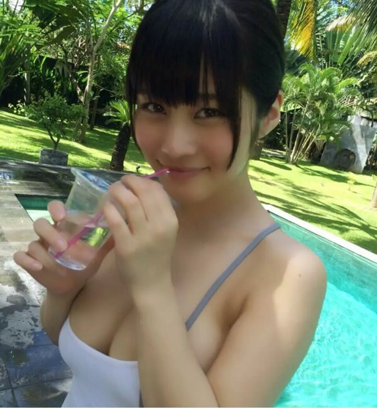 橘花凛のおっぱい画像065