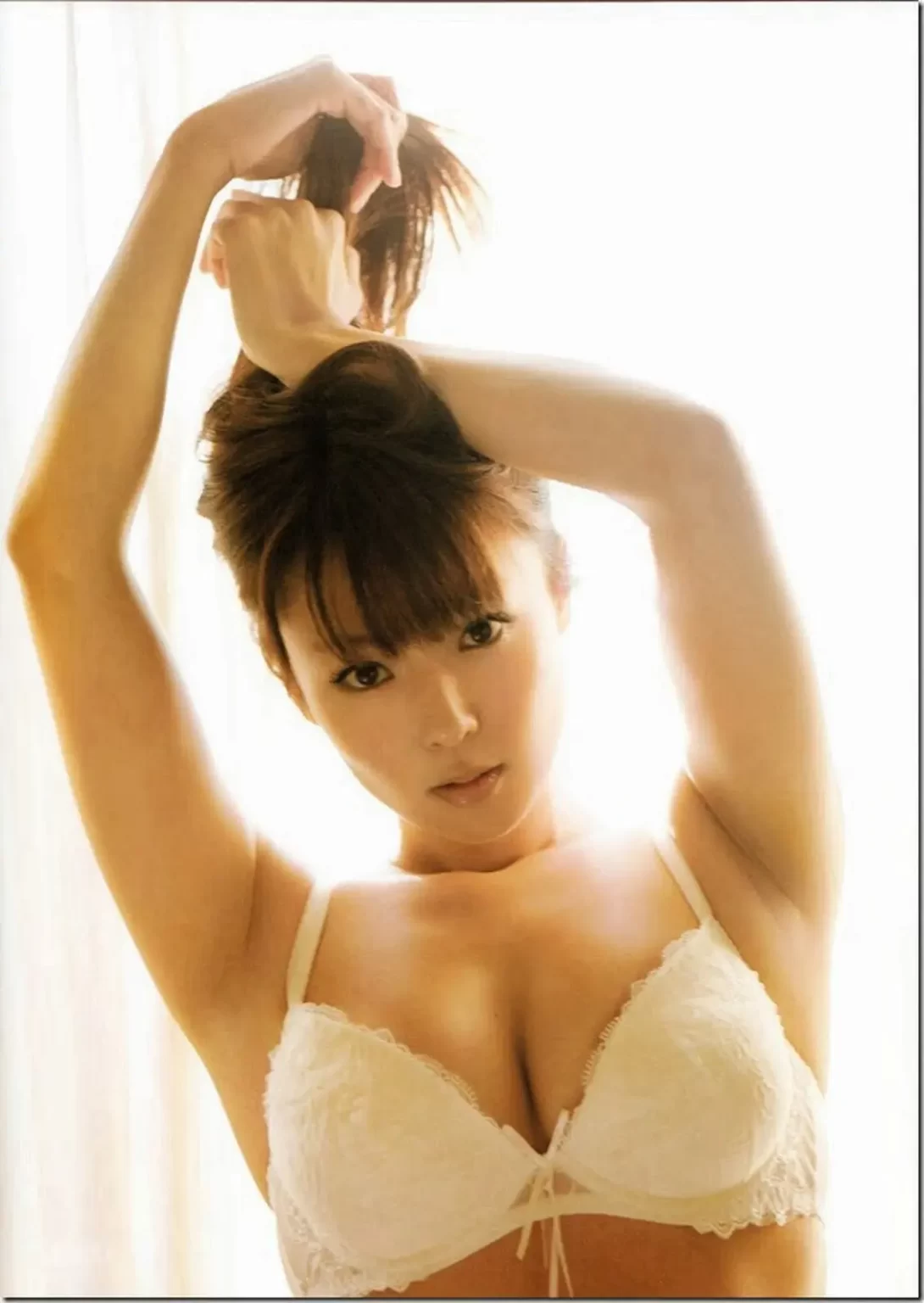深田恭子のおっぱい画像072