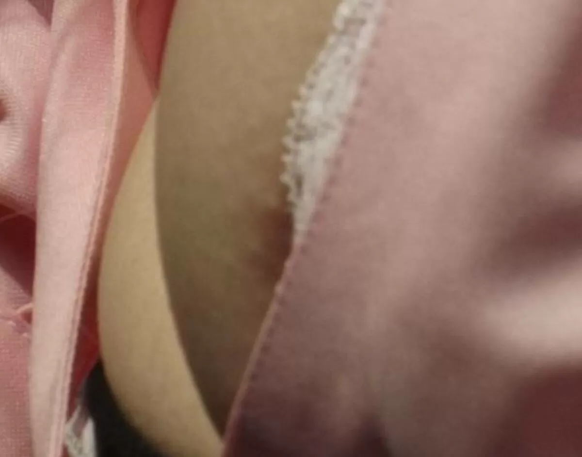 コスプレ乳首エロ画像059