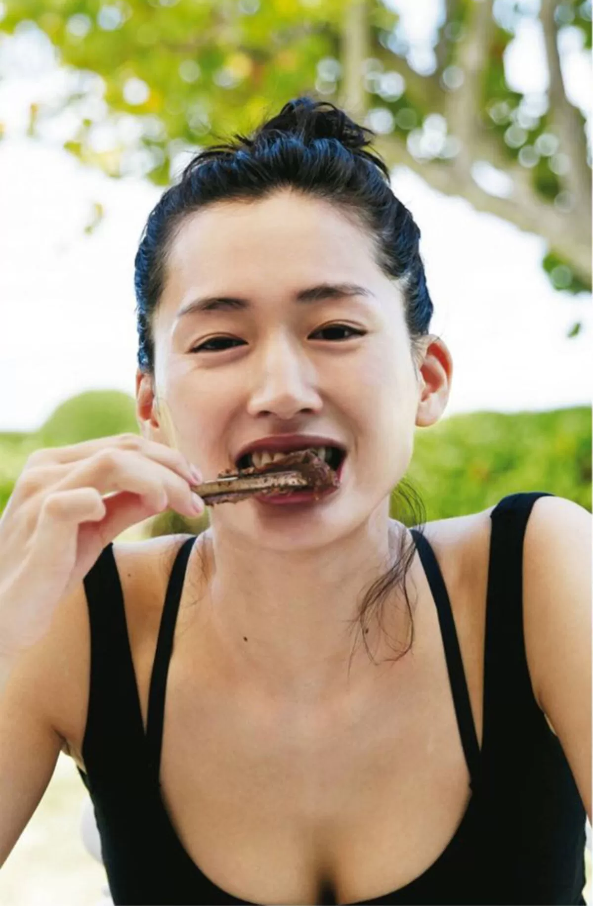 深田恭子おっぱい画像089