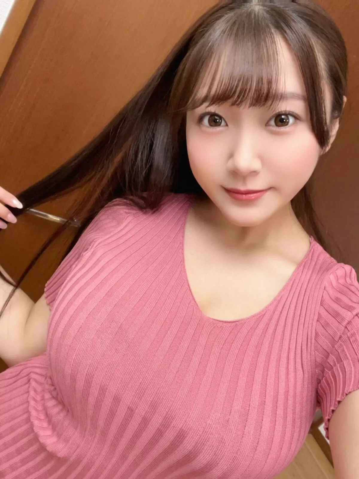着衣巨乳エロ画像008