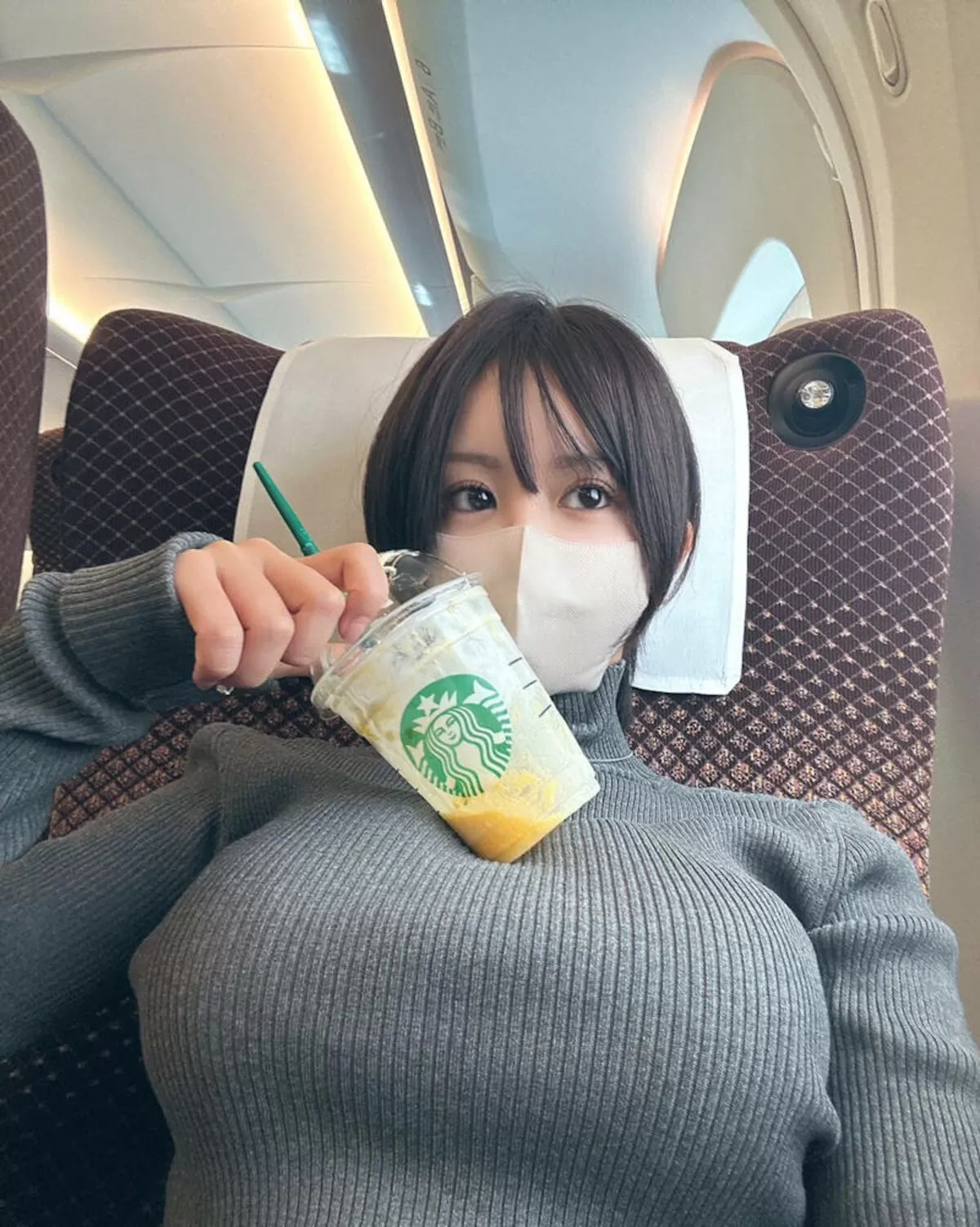 着衣巨乳エロ画像011