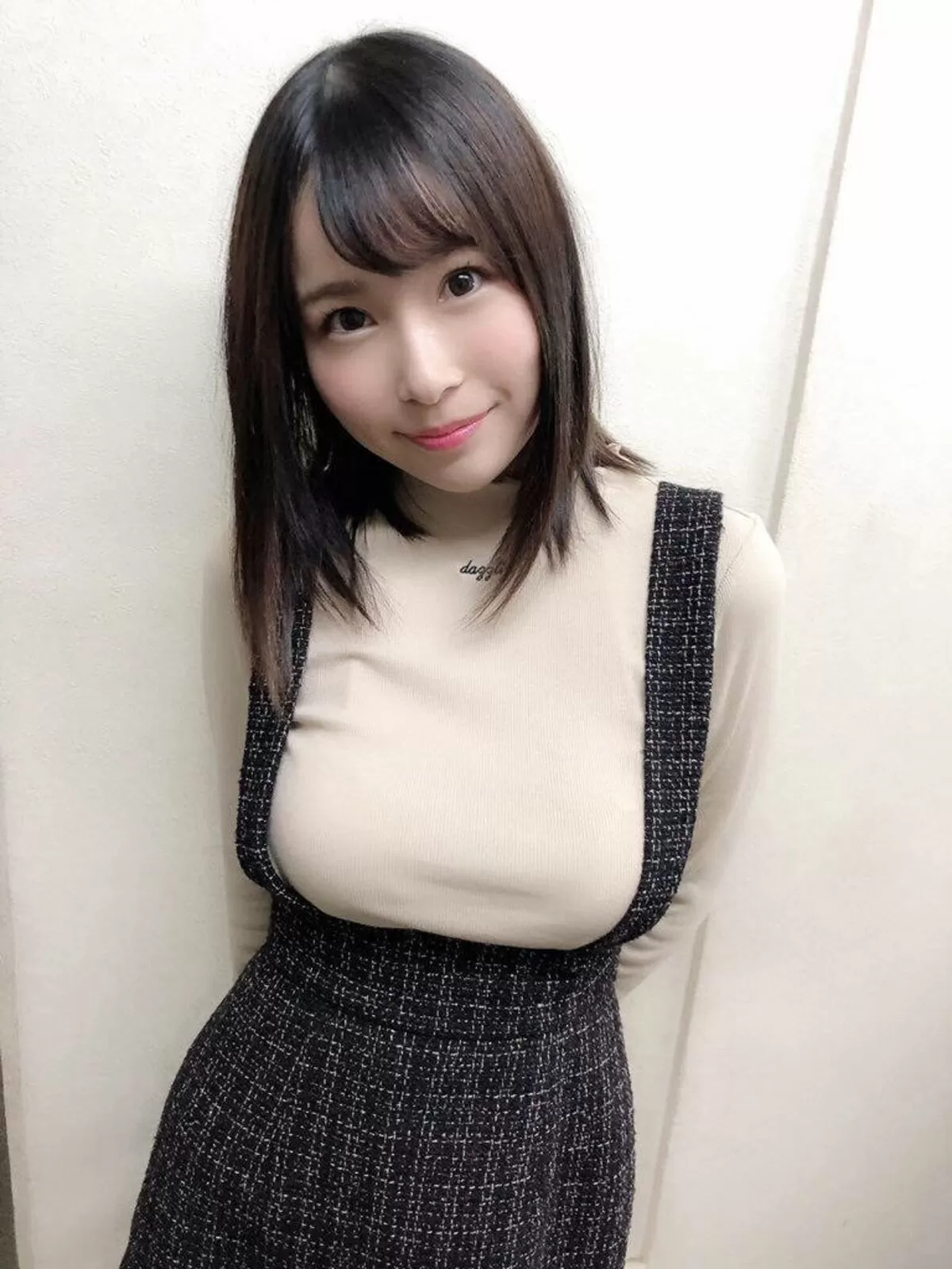 着衣巨乳エロ画像096