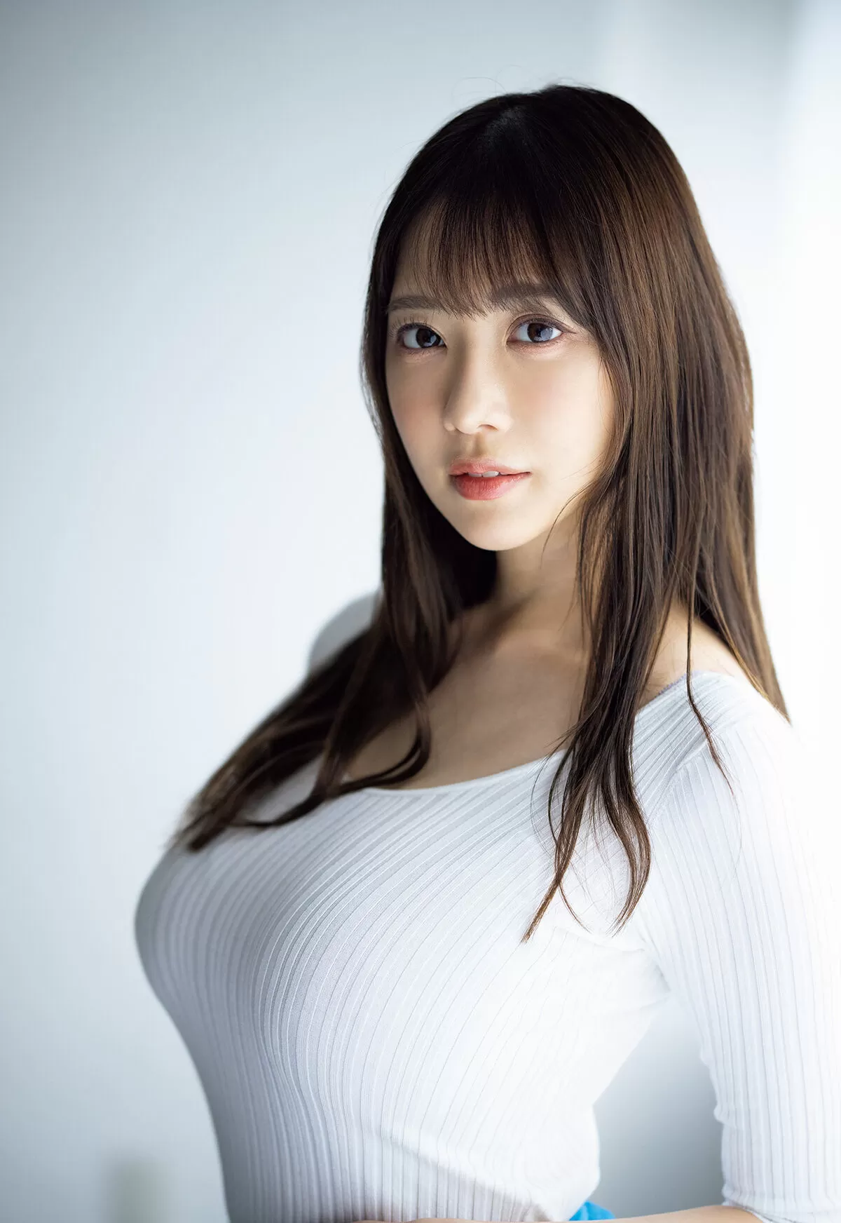 安齋らら おっぱい画像009