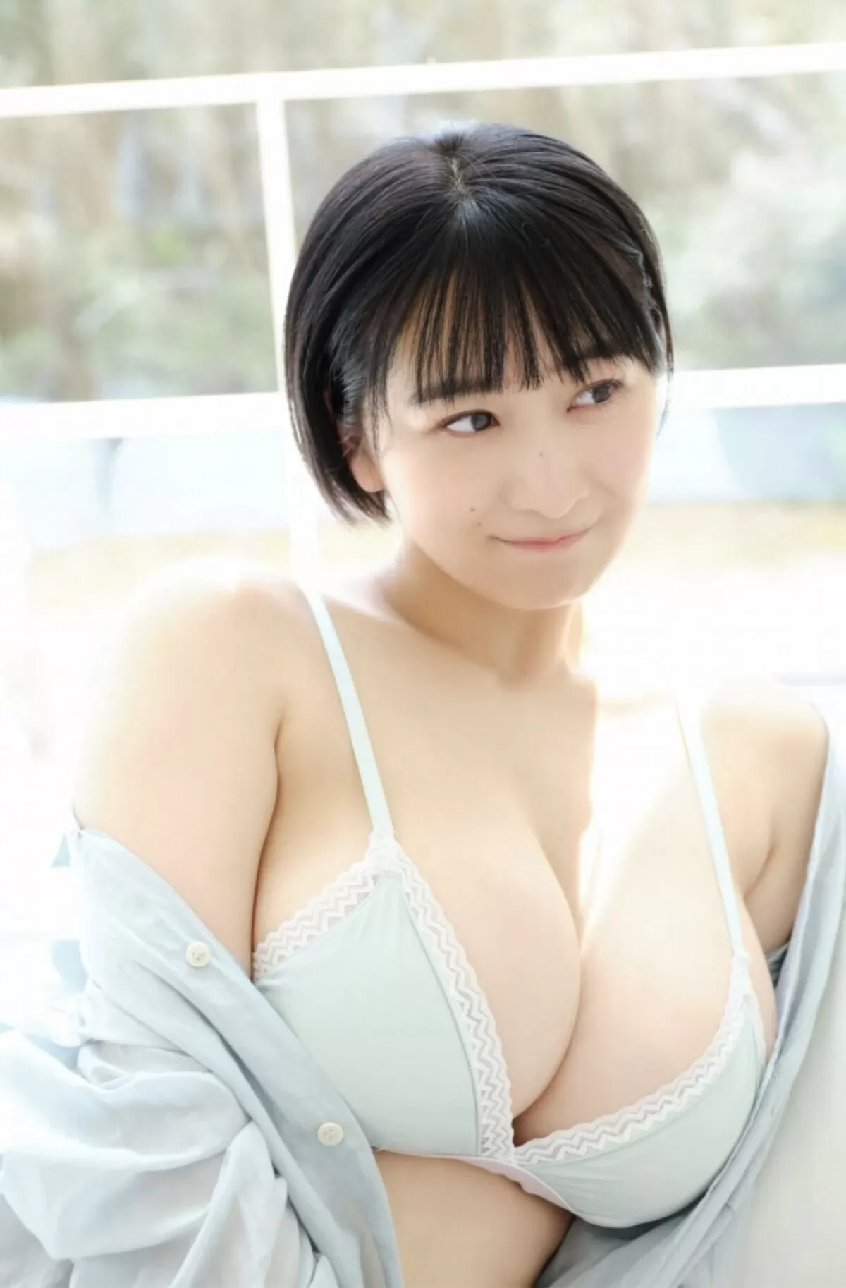 榎原依那 おっぱい画像108