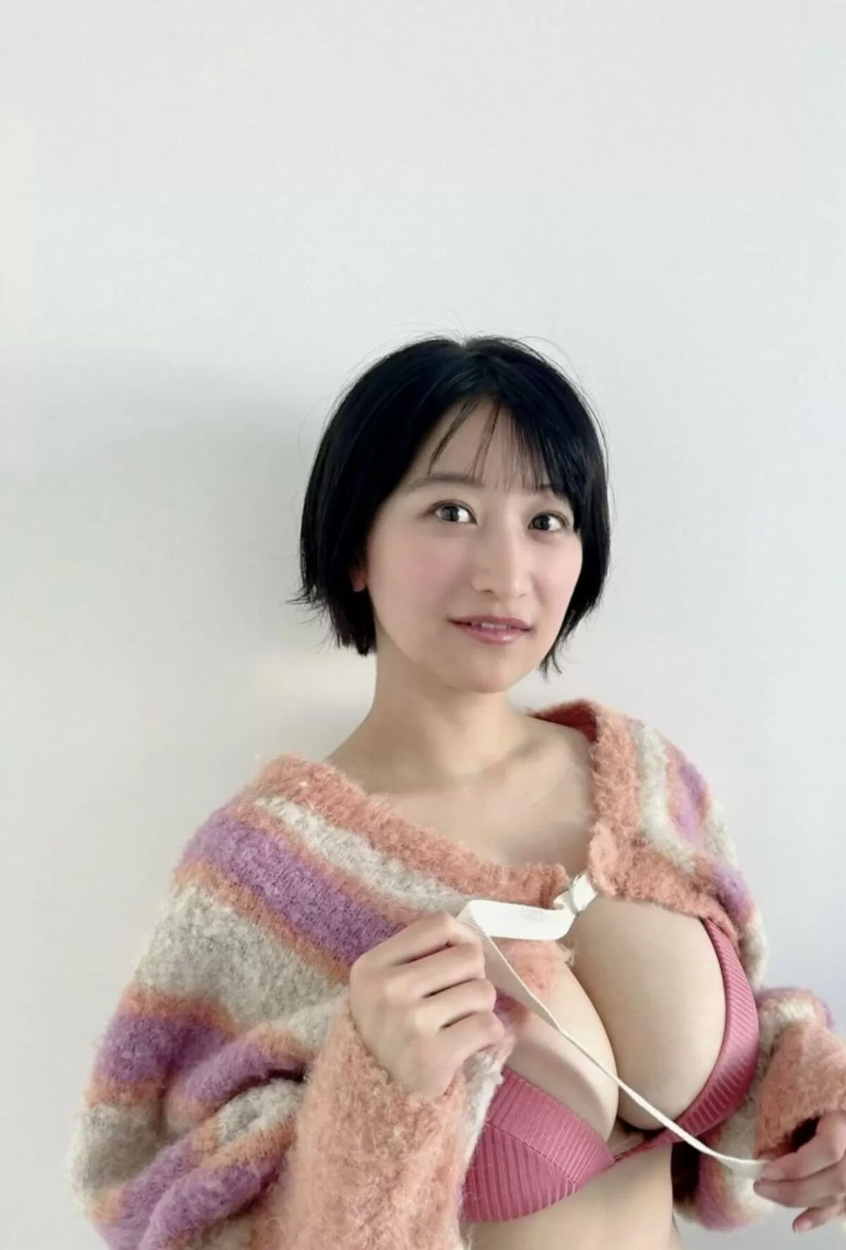 榎原依那 おっぱい画像140