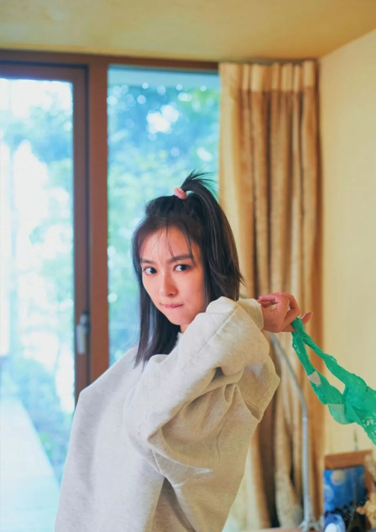 内田理央エロ画像233