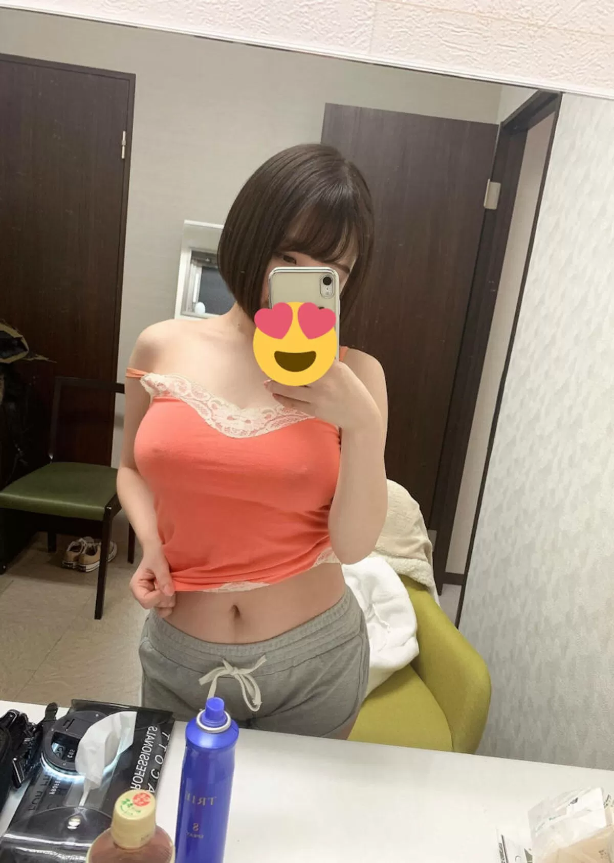 透け乳首エロ画像038