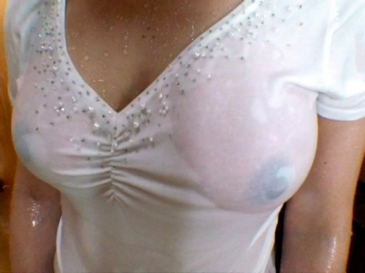透け乳首エロ画像192